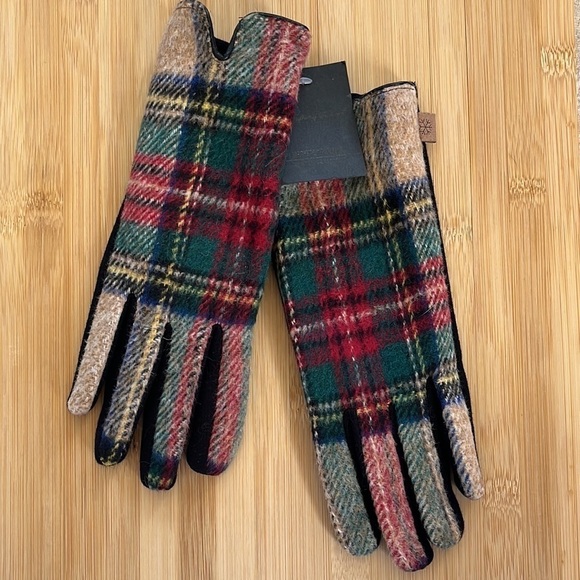 Brand New Christmas Plaid Touchscreen Winter Gloves Machine Washable - Picture 1 of 12